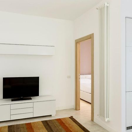 Comfort Suites Garibaldi Mailand Zimmer foto